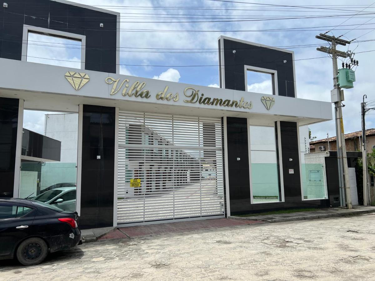 Apto Duplex Cond. Dos Diamantes #26 *